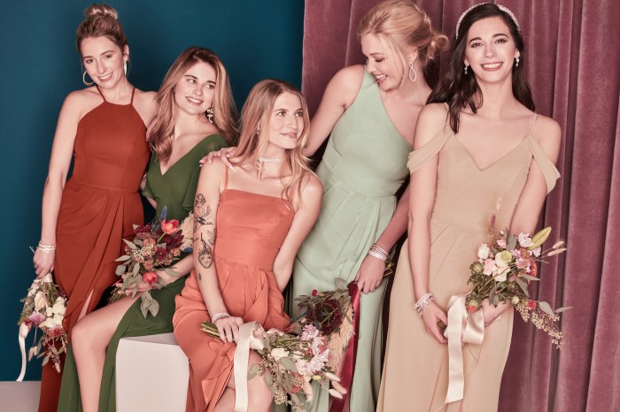 Wedding fall taupe colors greenery ideas autumn dresses bridesmaid earth color tones green neutral white earthy bouquets palette tone terracotta