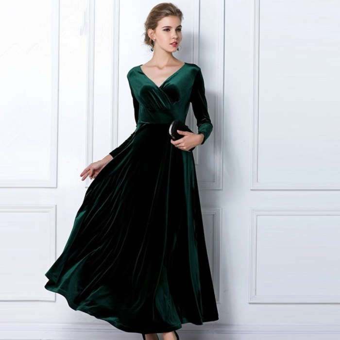 Green velvet dresses for wedding