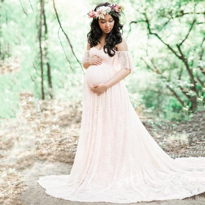 Plus size maternity wedding dresses