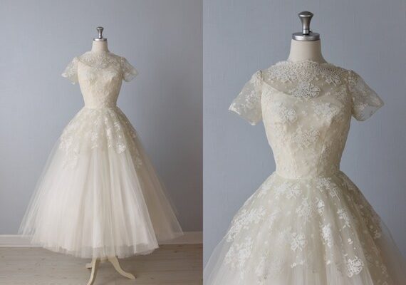 Tea length retro wedding dress