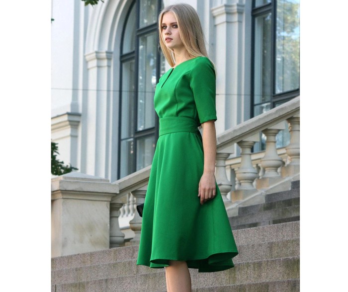 Green cocktail dresses for weddings