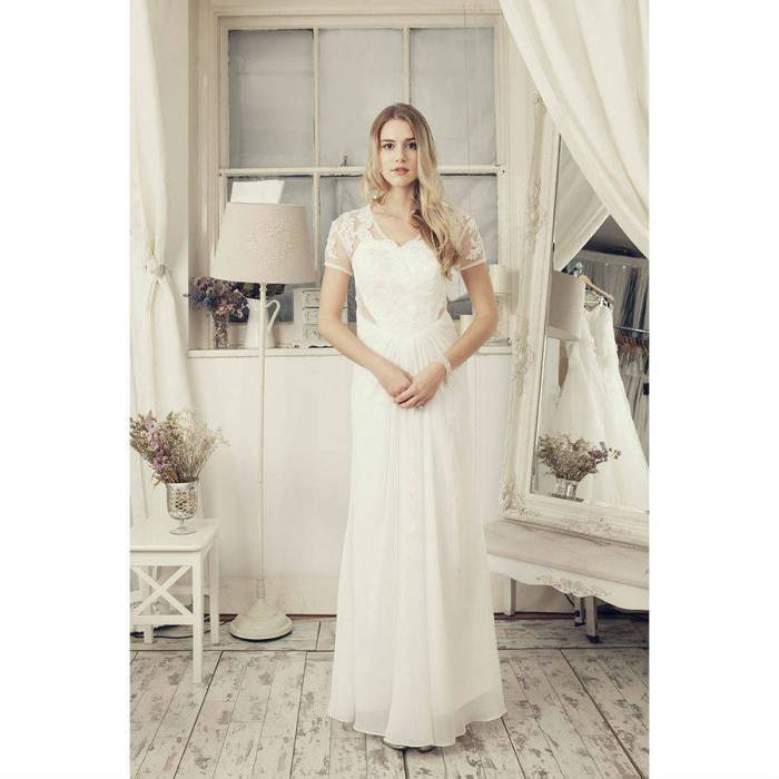 Ivory wedding dress sleeves