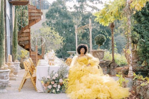 Light yellow dresses for weddings